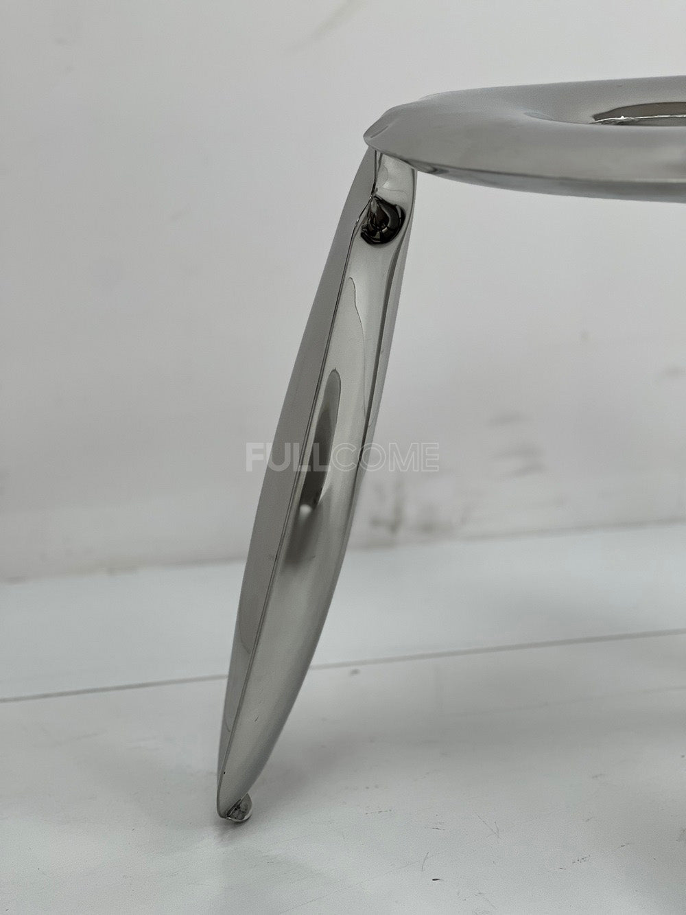 The Bubble Stool