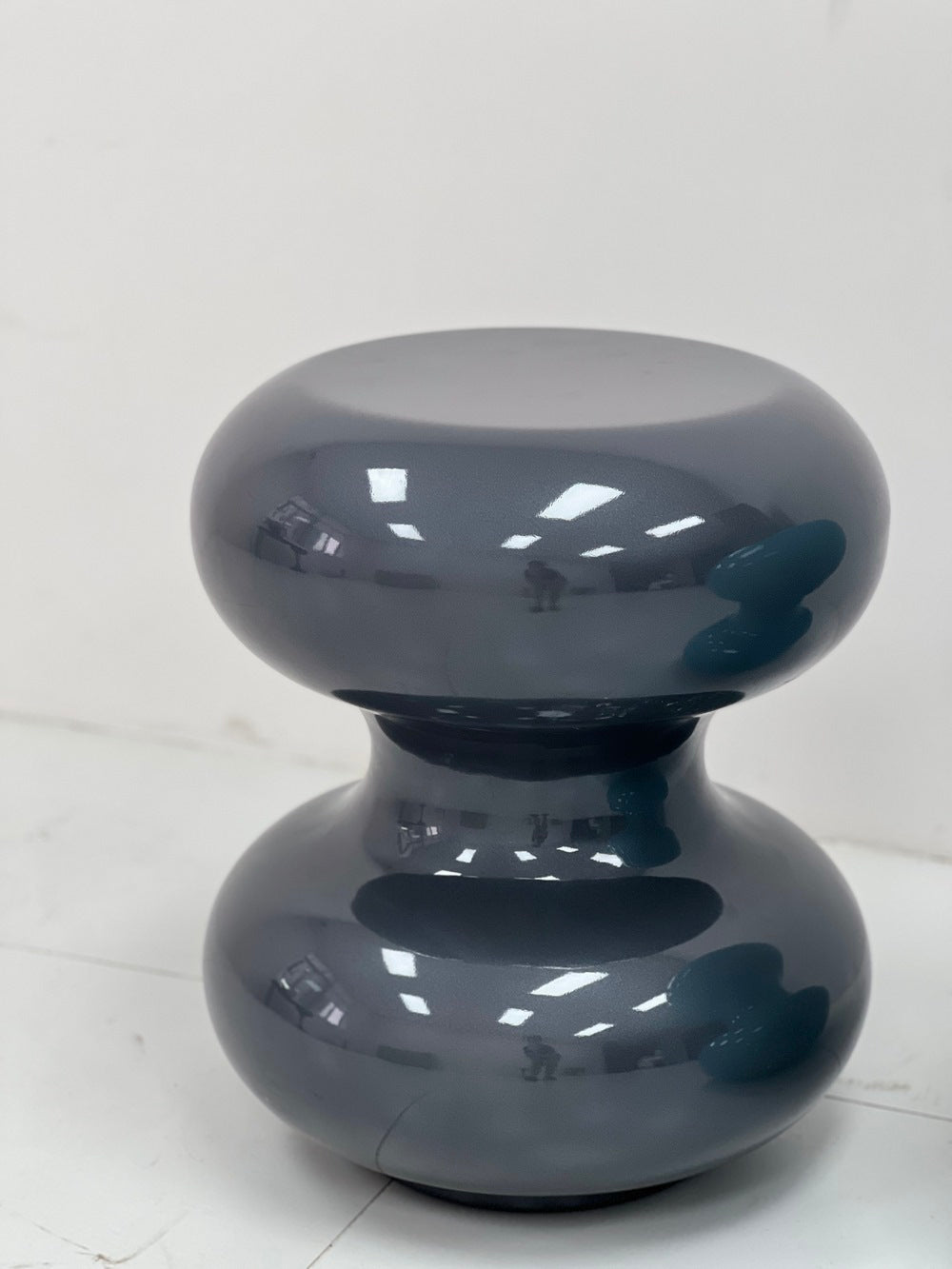 The Hourglass Side Table
