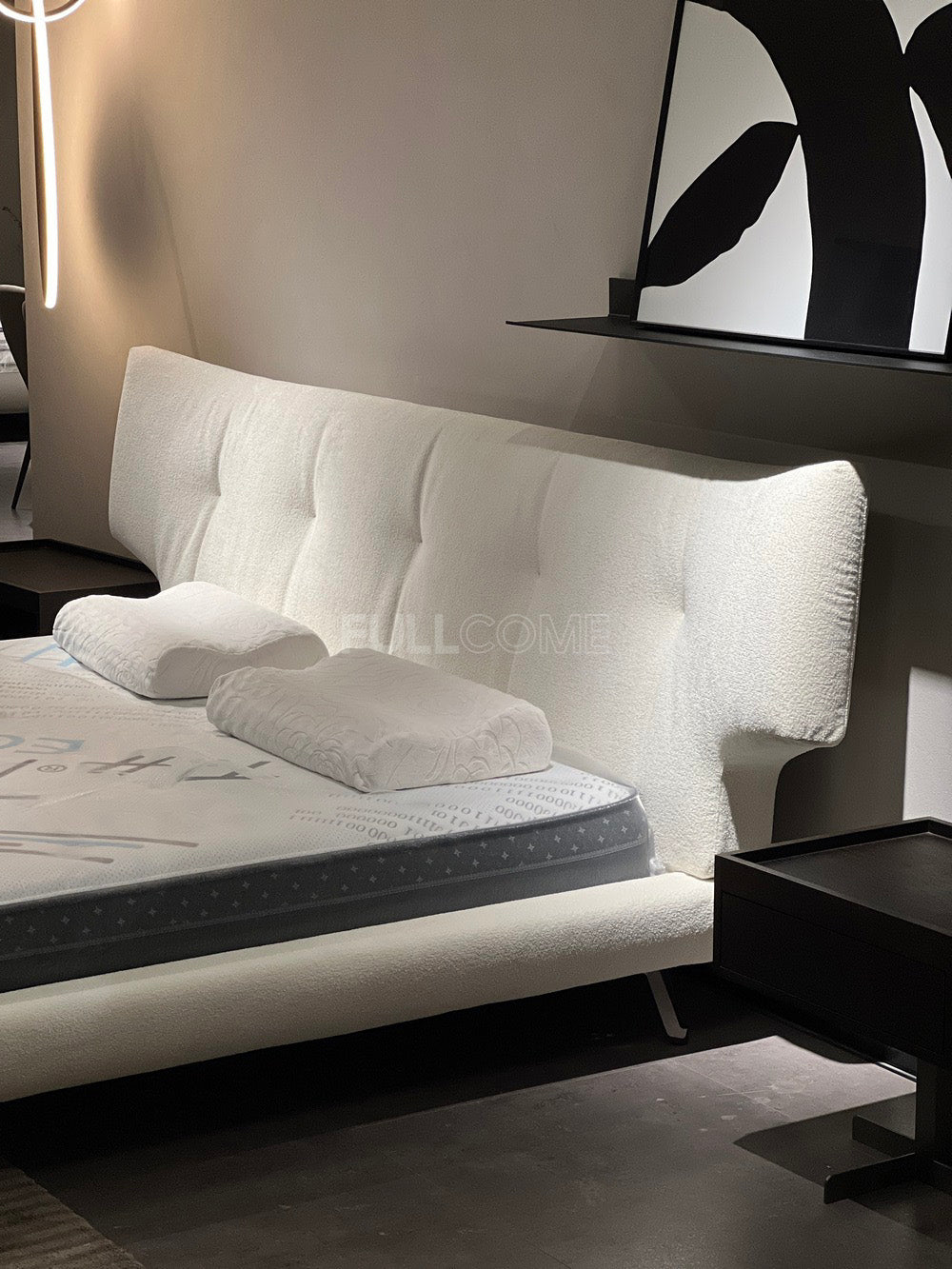 The Fan Crease Bed