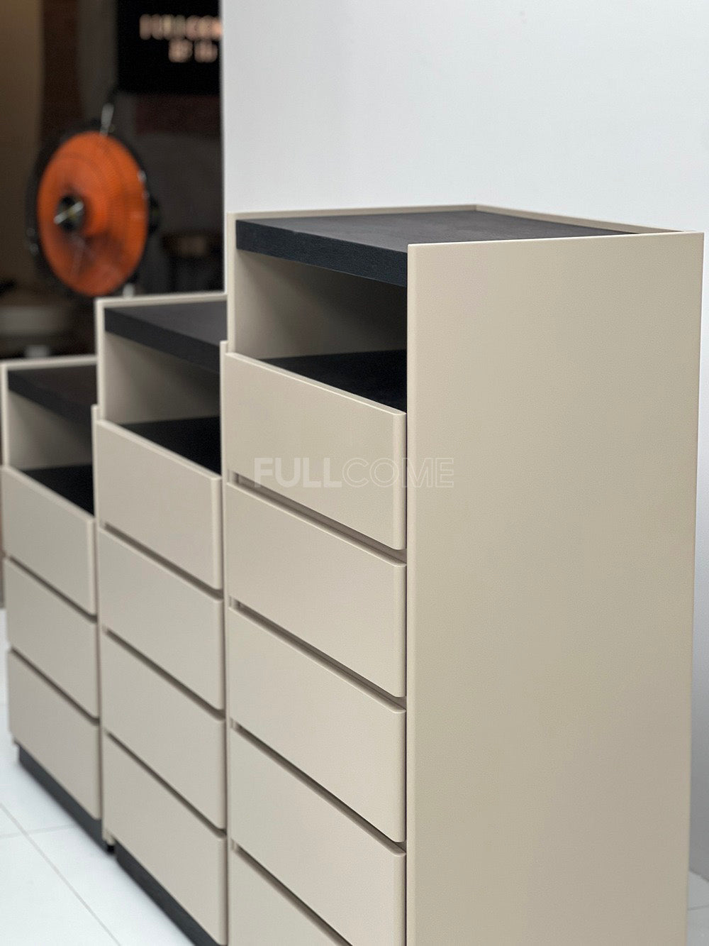 The Cascade Chest