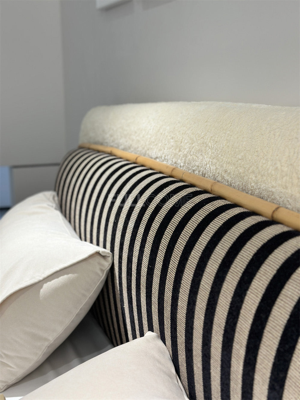 The Halo Bed