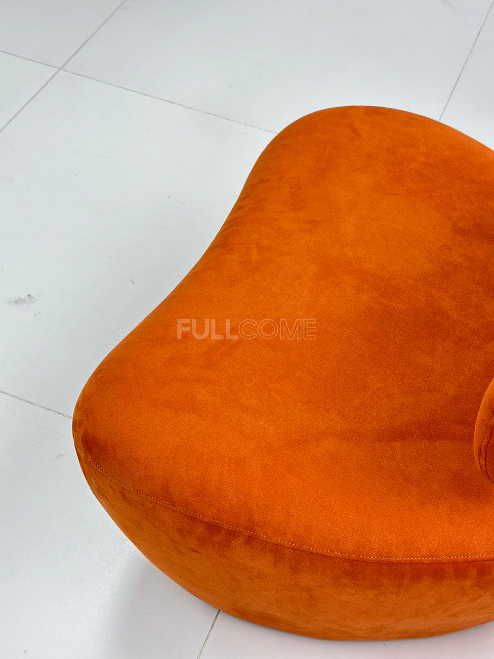 The Collar Lounge Chair