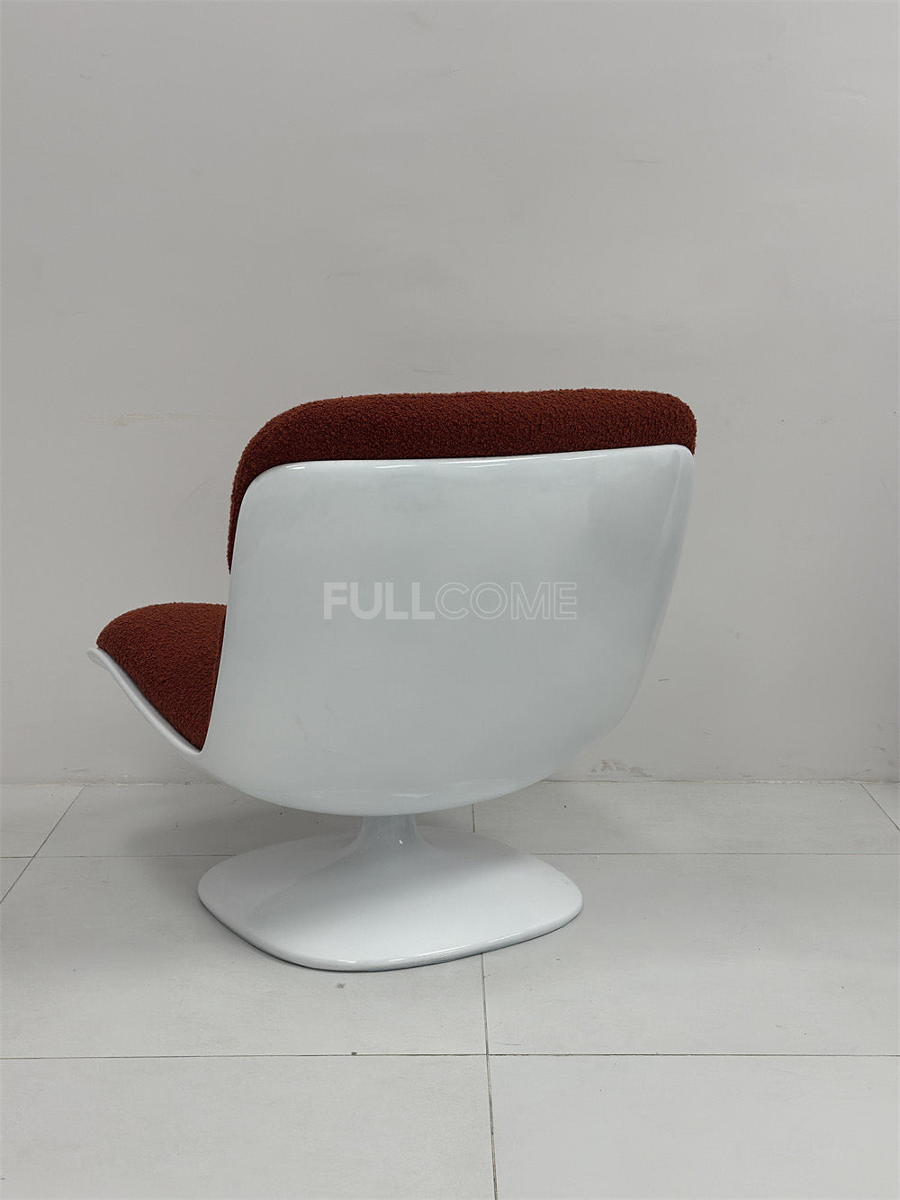 The Pedestal Bowl Lounger