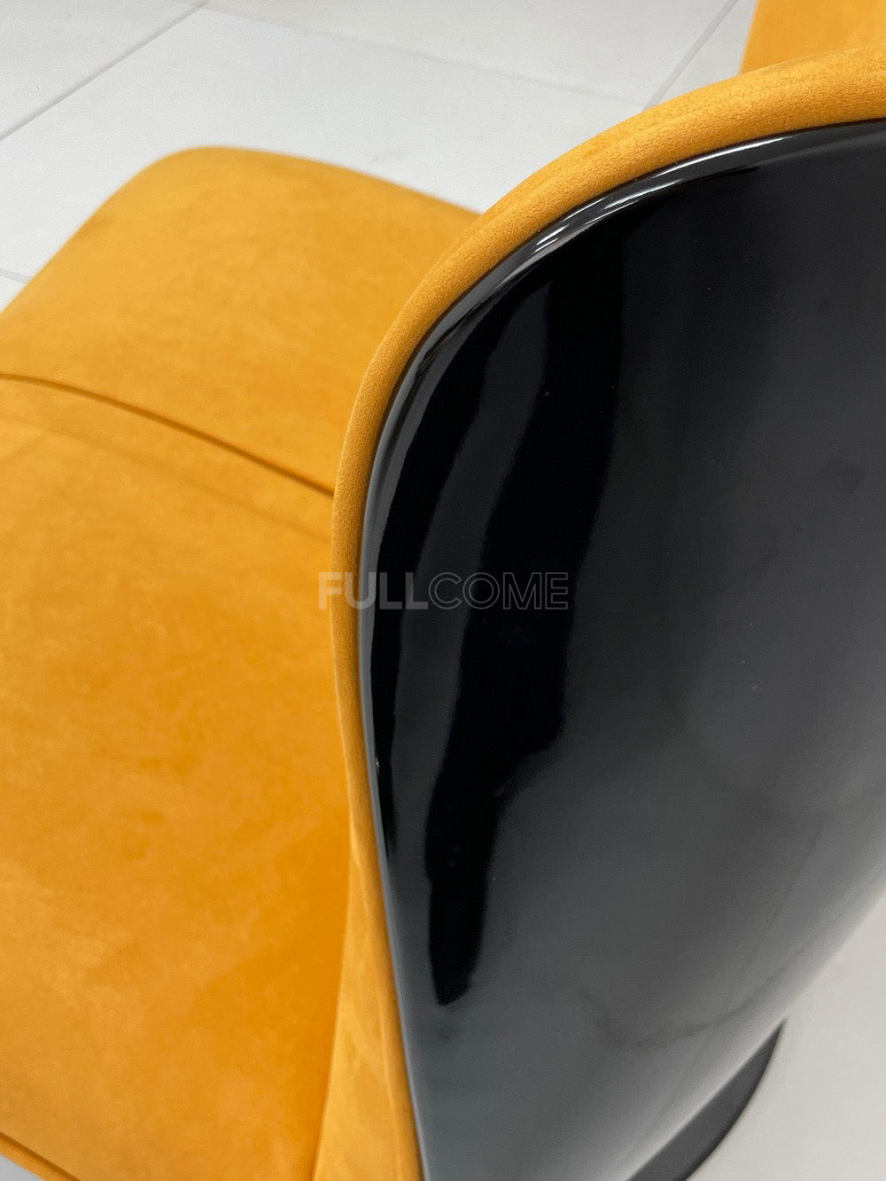 The Pedestal Slipper Chair