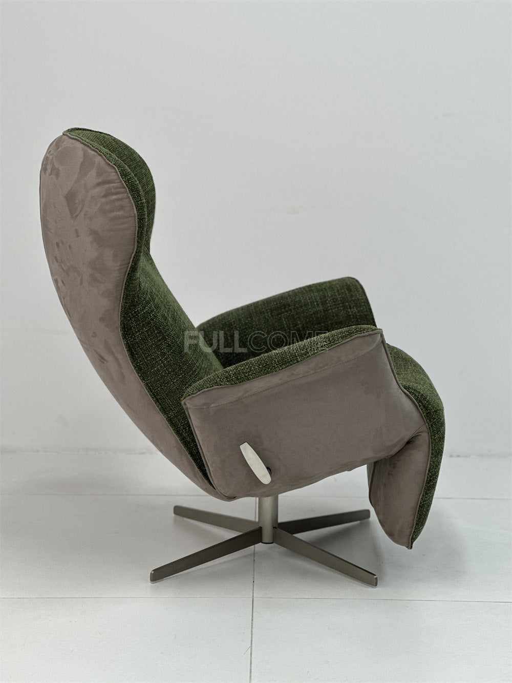 The Swallow Lounge Chair