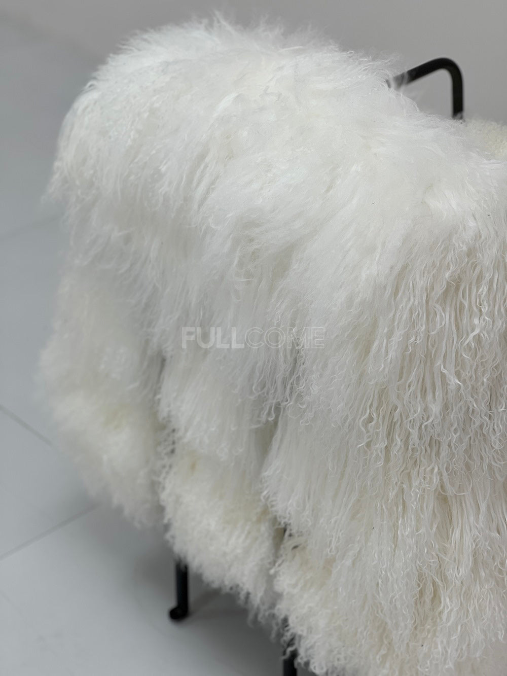 The Long Fleece Lounge