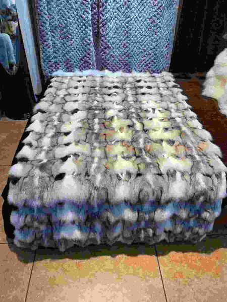 R5662BZ Cross Fox Head Natural Four-Piece Blanket