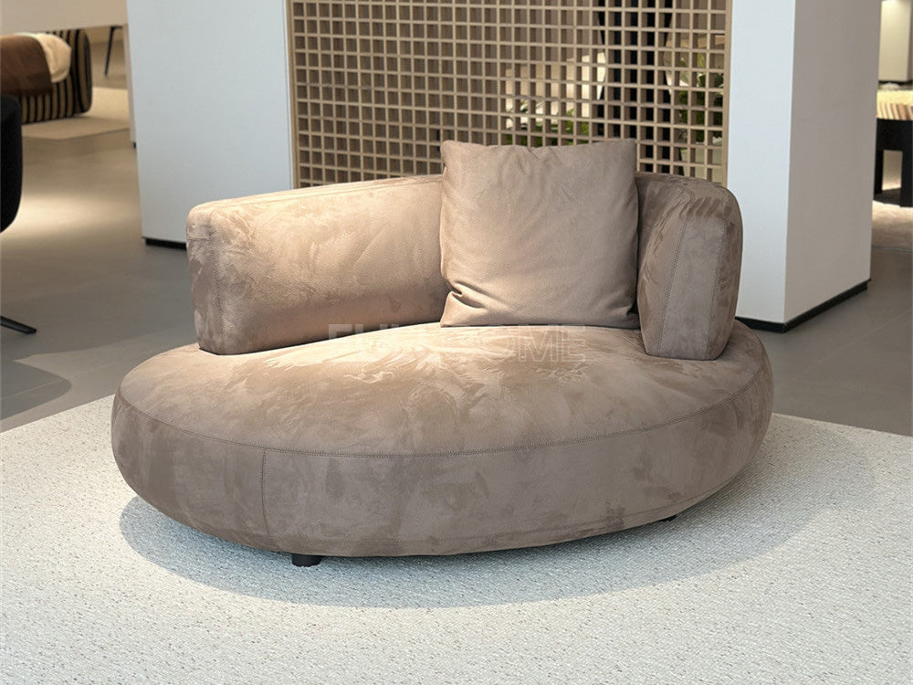 The Halo Lounge