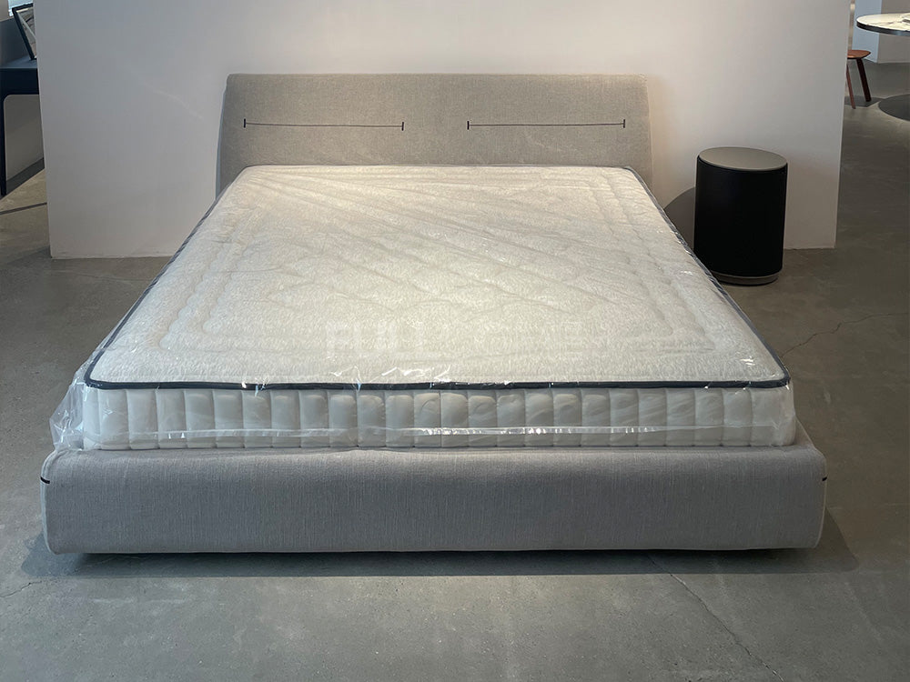 The Wavecrest Mattress