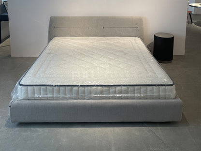 The Wavecrest Mattress