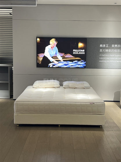 The Ivory Rosette Mattress