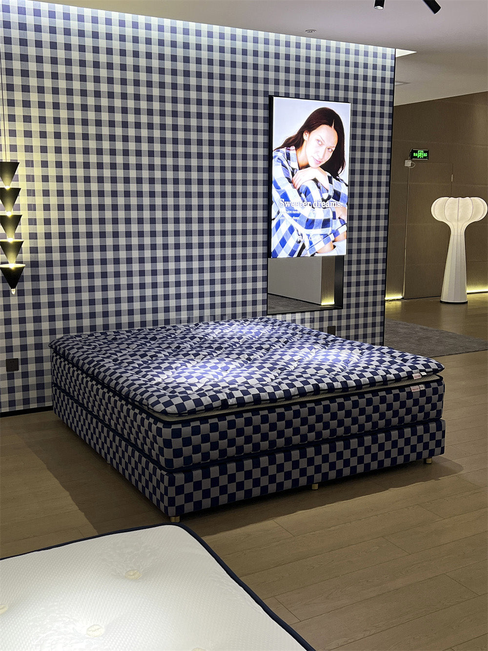 The Gingham Puff Mattress