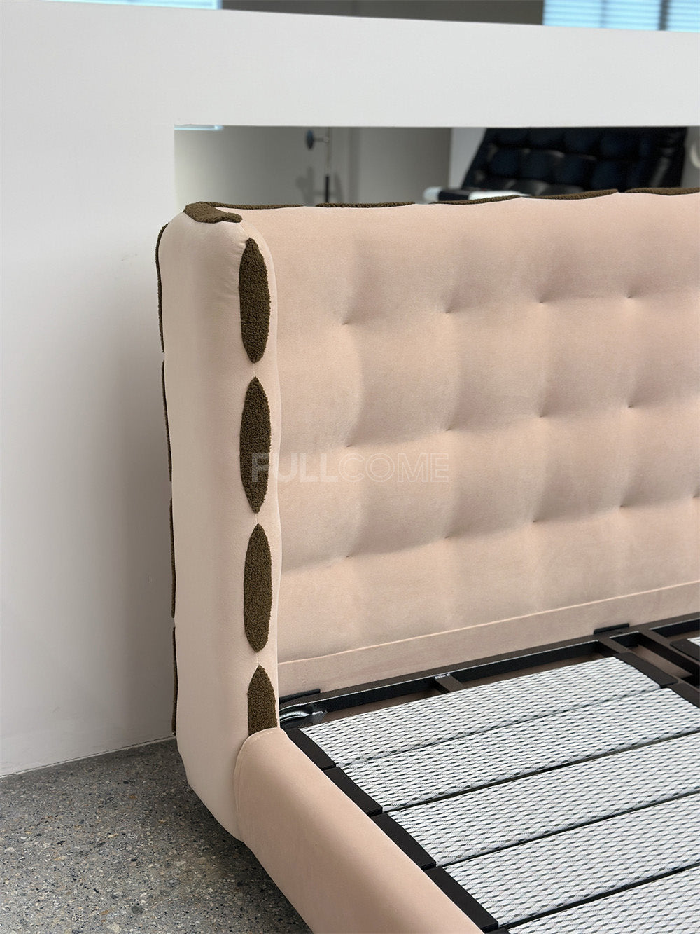 The Biscuit Tuft Bed