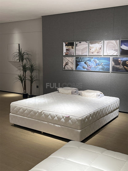 The Lattice Weave Mattress