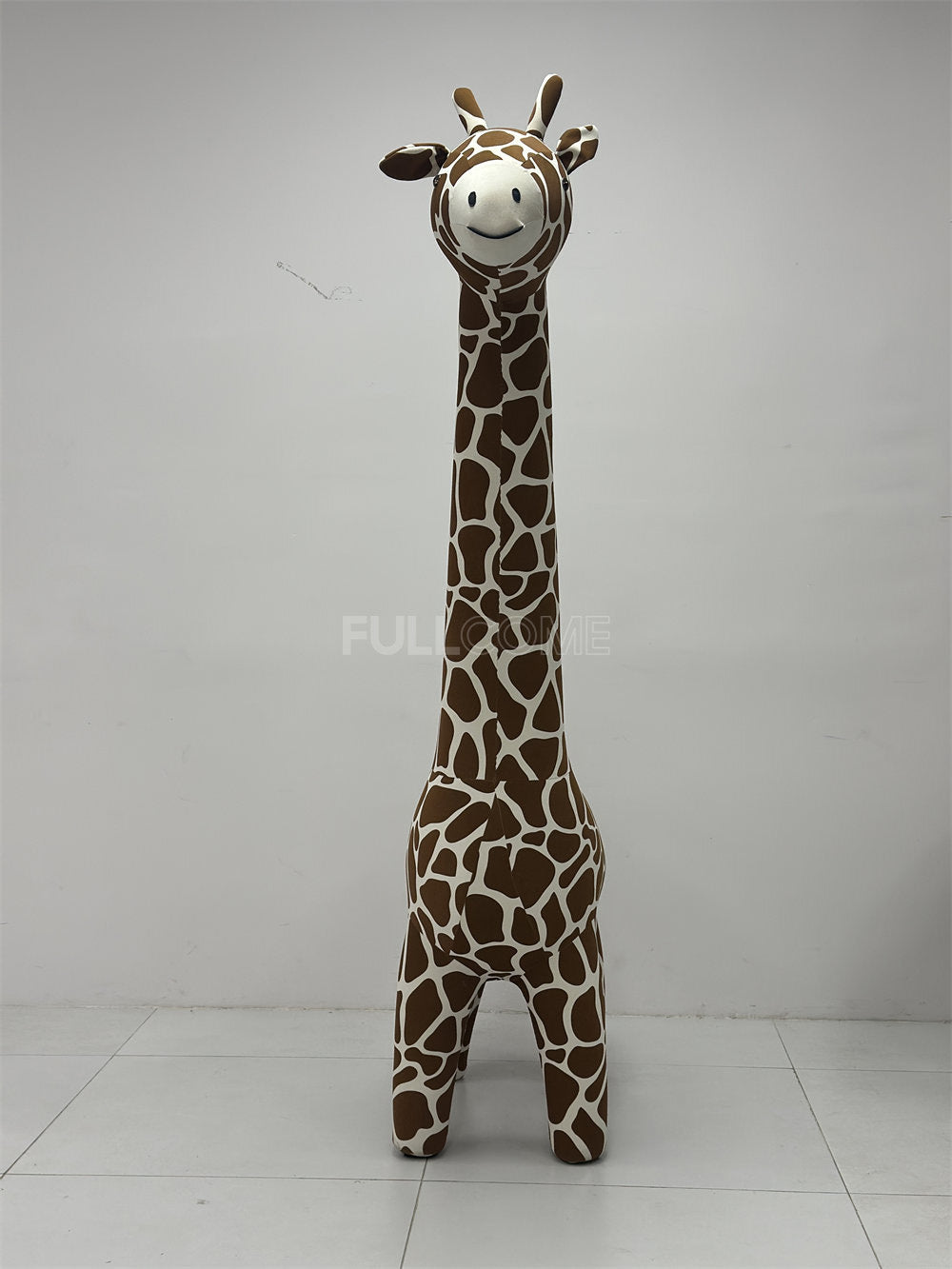The Long-Necked Giraffe Kids Seat