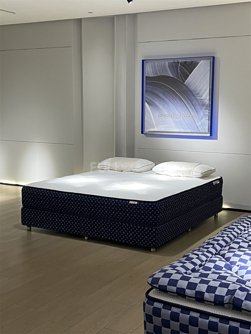 The Clover Damask Mattress