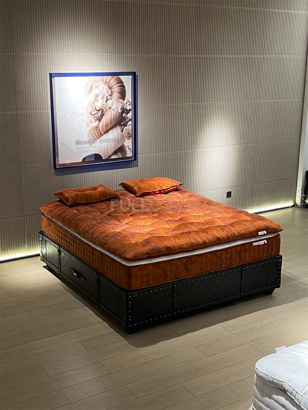 The Amber Leaf Mattress