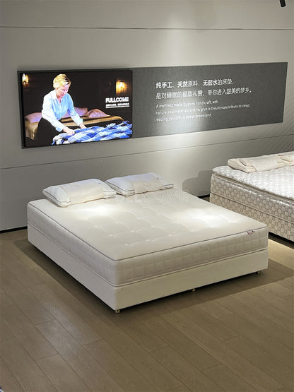 The Ivory Rosette Mattress