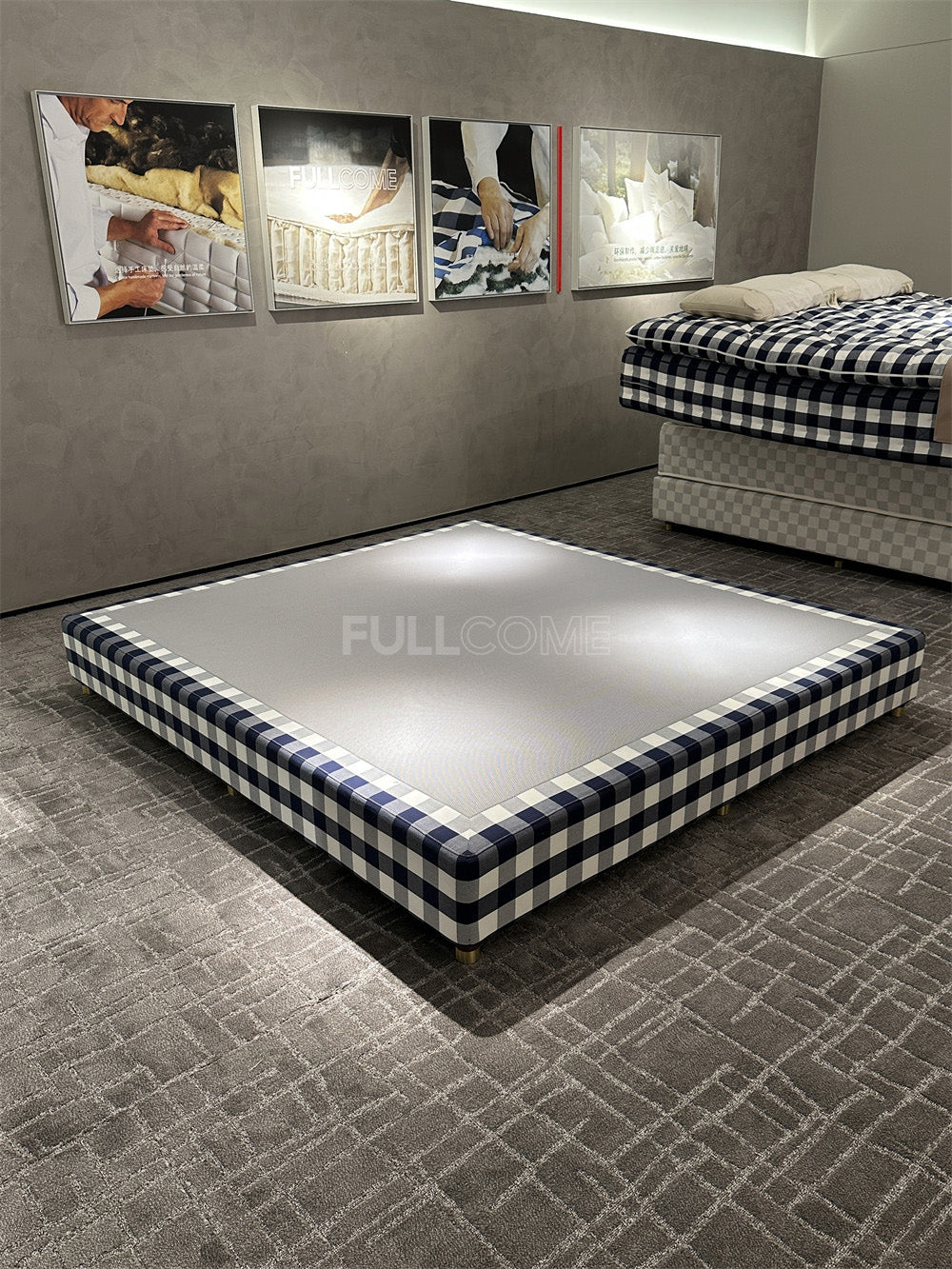 The Check Wrap Bed Base