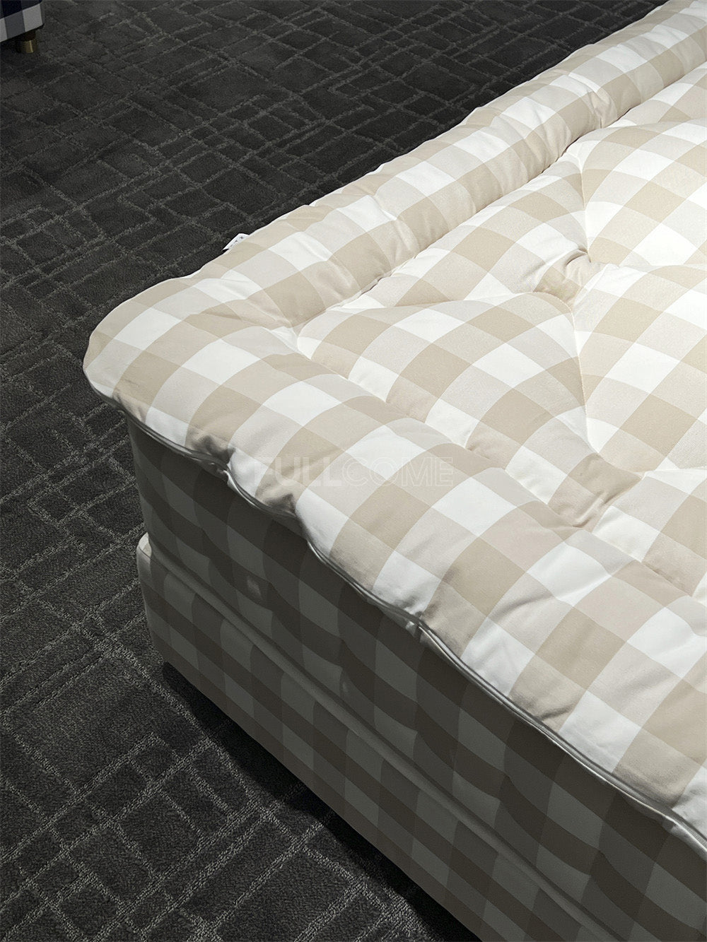 The Ginkgo Grid Mattress