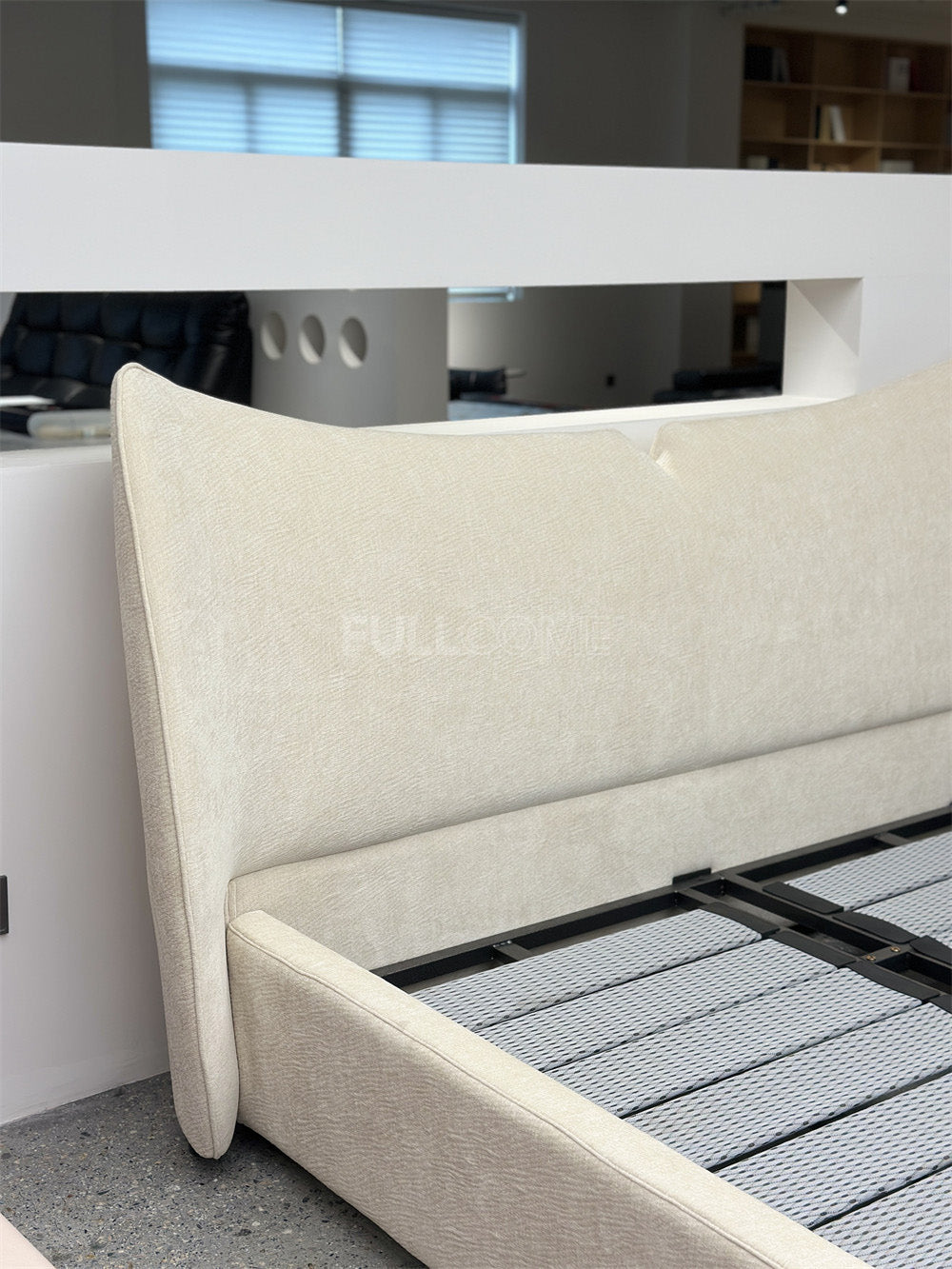 The Fishtail Bed