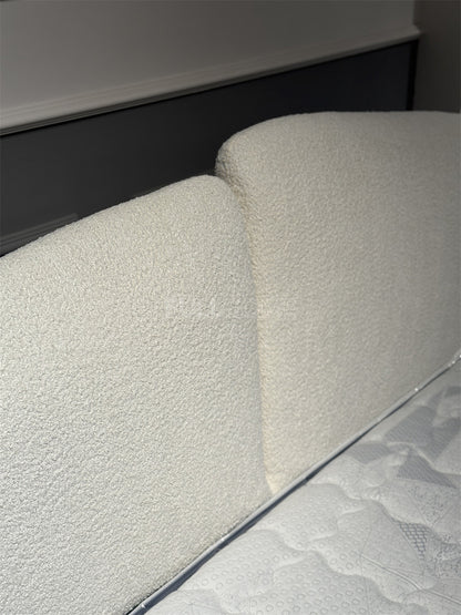 The Crag Bed