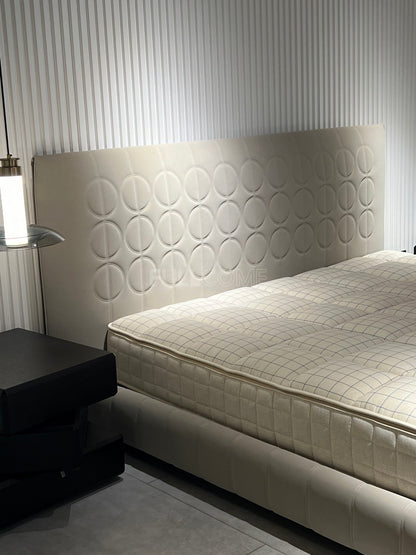 The Windowpane Mattress
