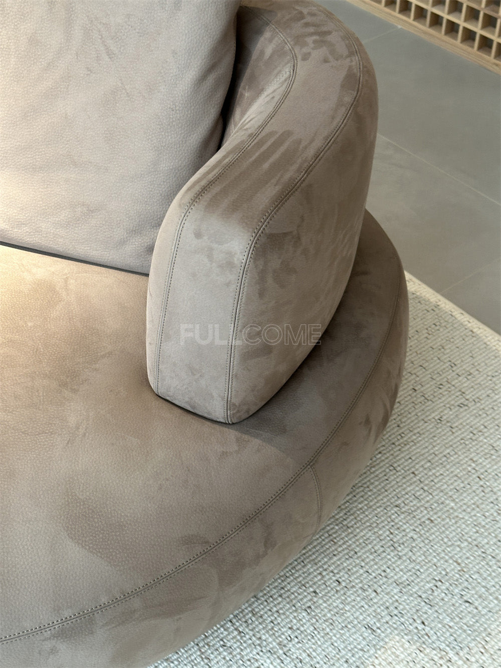 The Halo Lounge