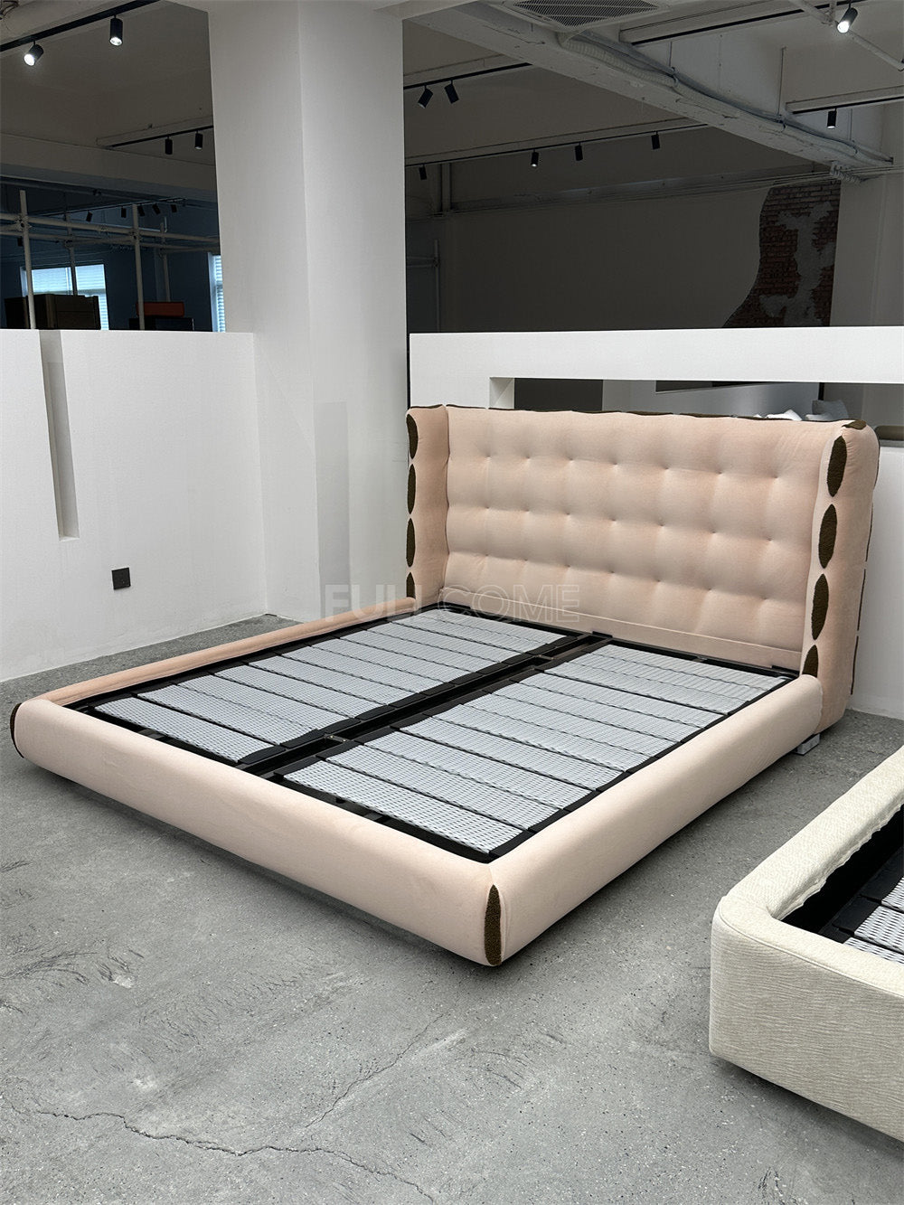 The Biscuit Tuft Bed
