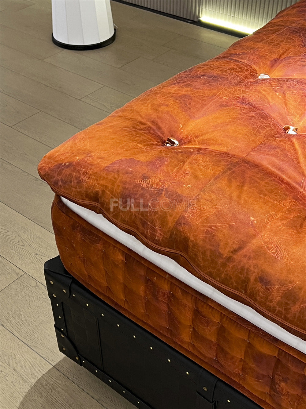 The Amber Leaf Mattress