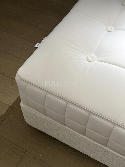 The Ivory Rosette Mattress