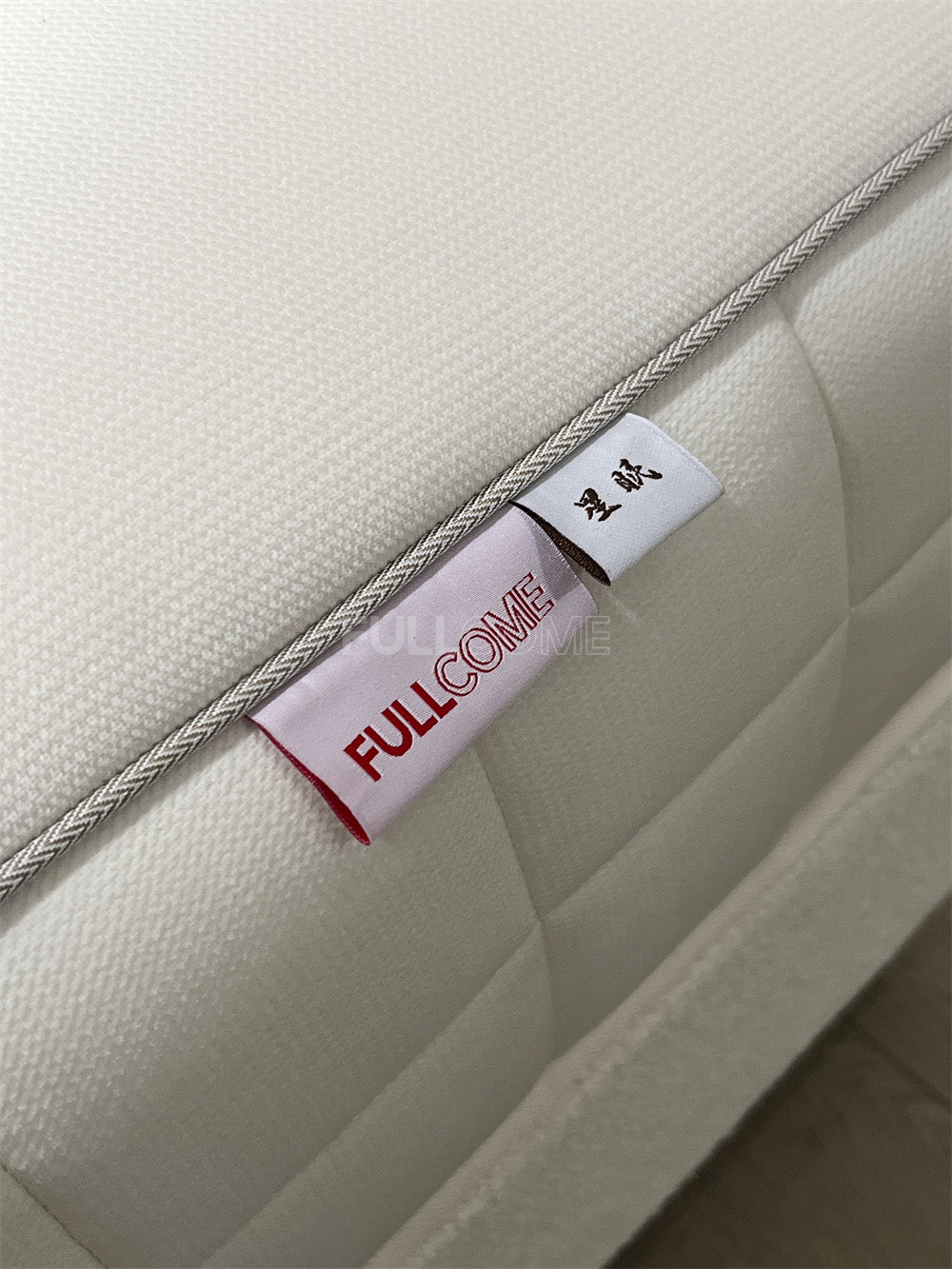 The Ivory Rosette Mattress