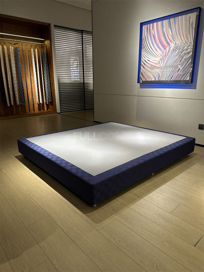 The Check Wrap Bed Base