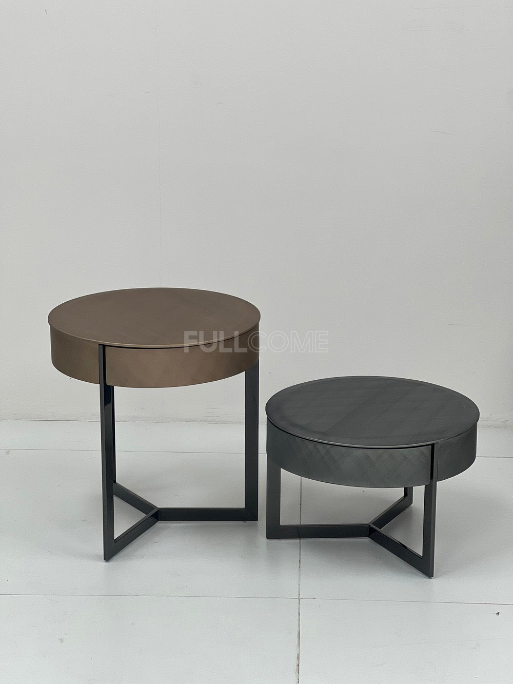 The Curved-Drawer Round Side Tables