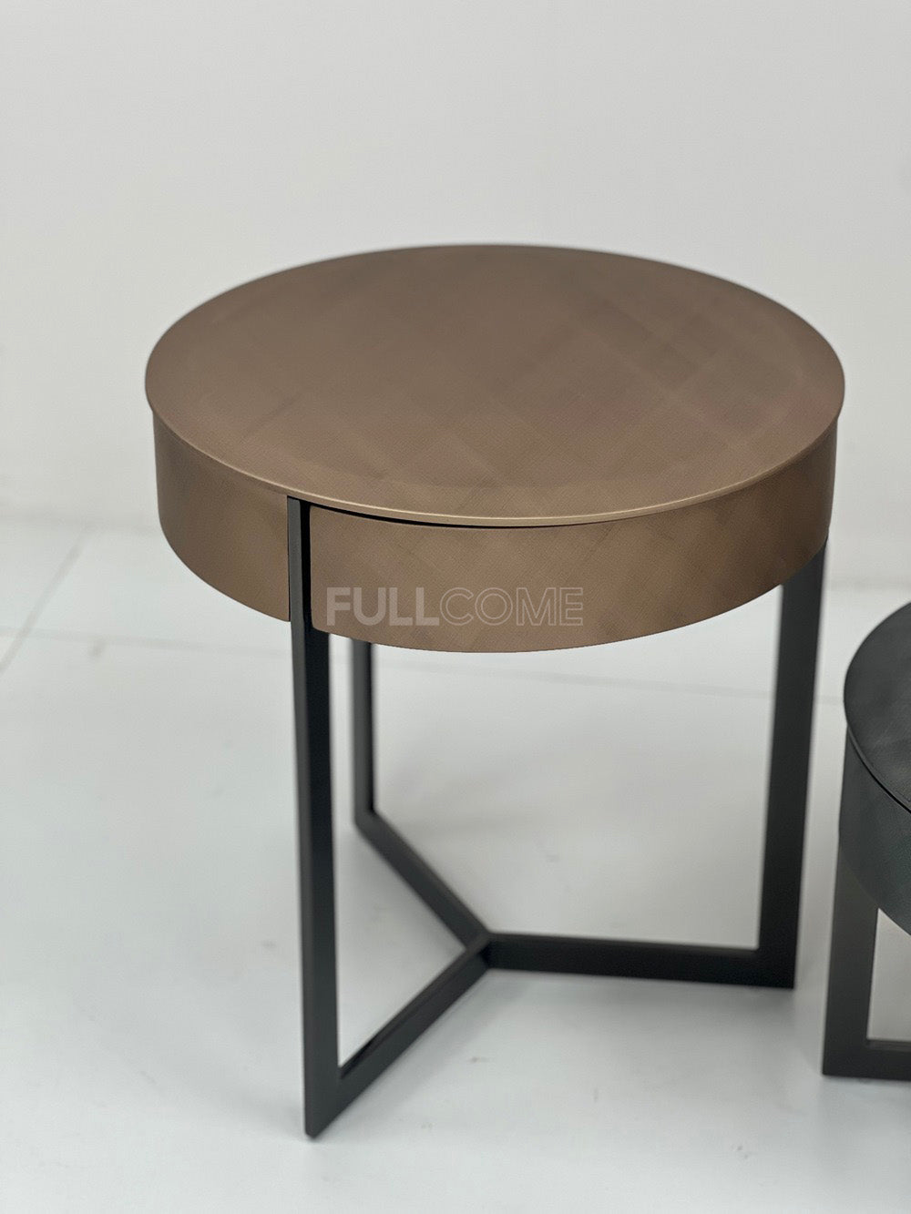 The Curved-Drawer Round Side Tables