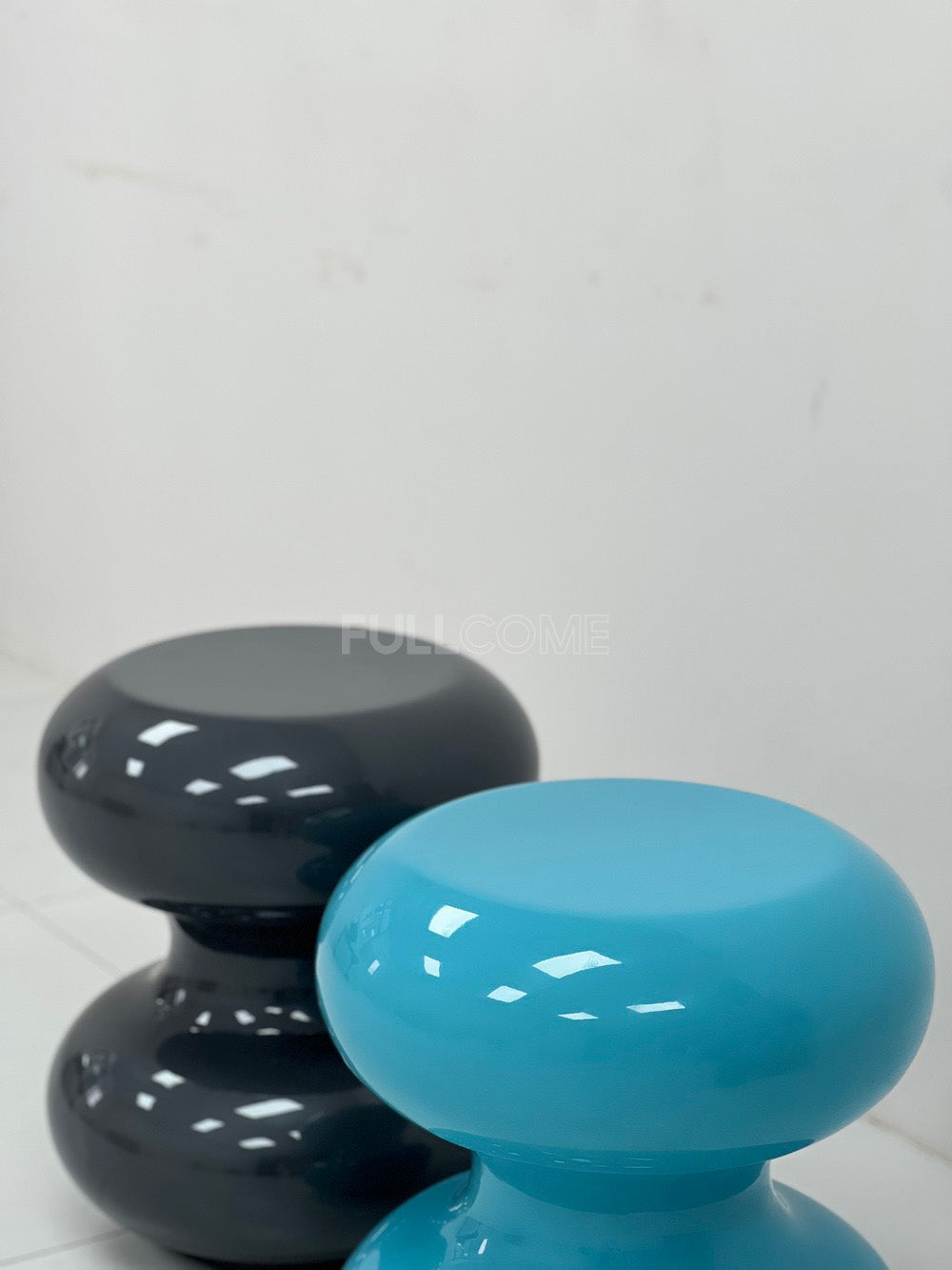 The Hourglass Side Table