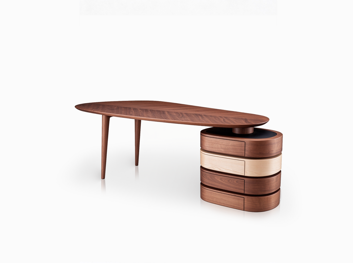 Equilibrium Desk