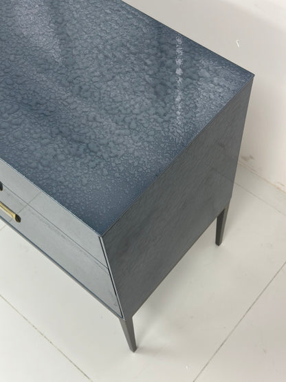 The Ripple Face Chest
