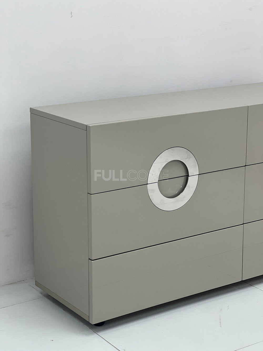 The Twin Circle Drawer Chest