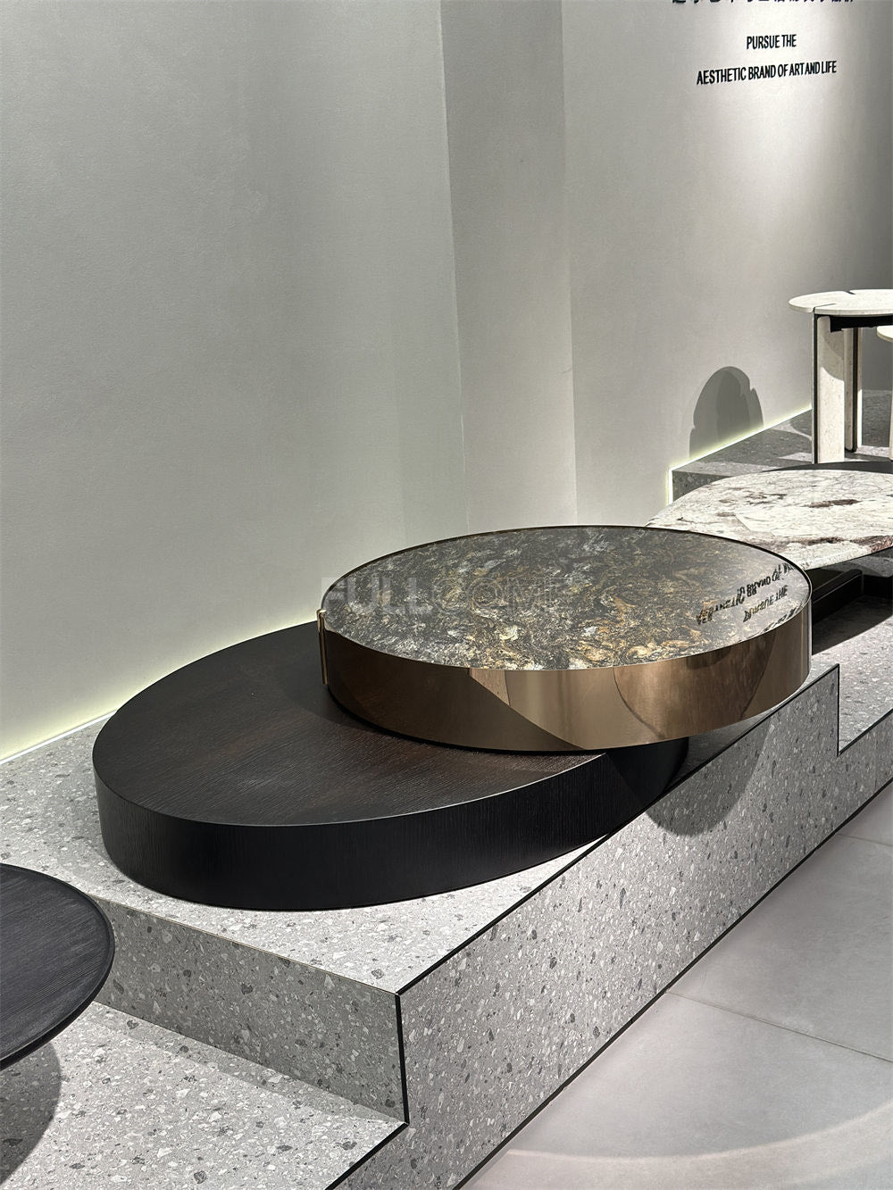The Veined Stone Nesting Drums
