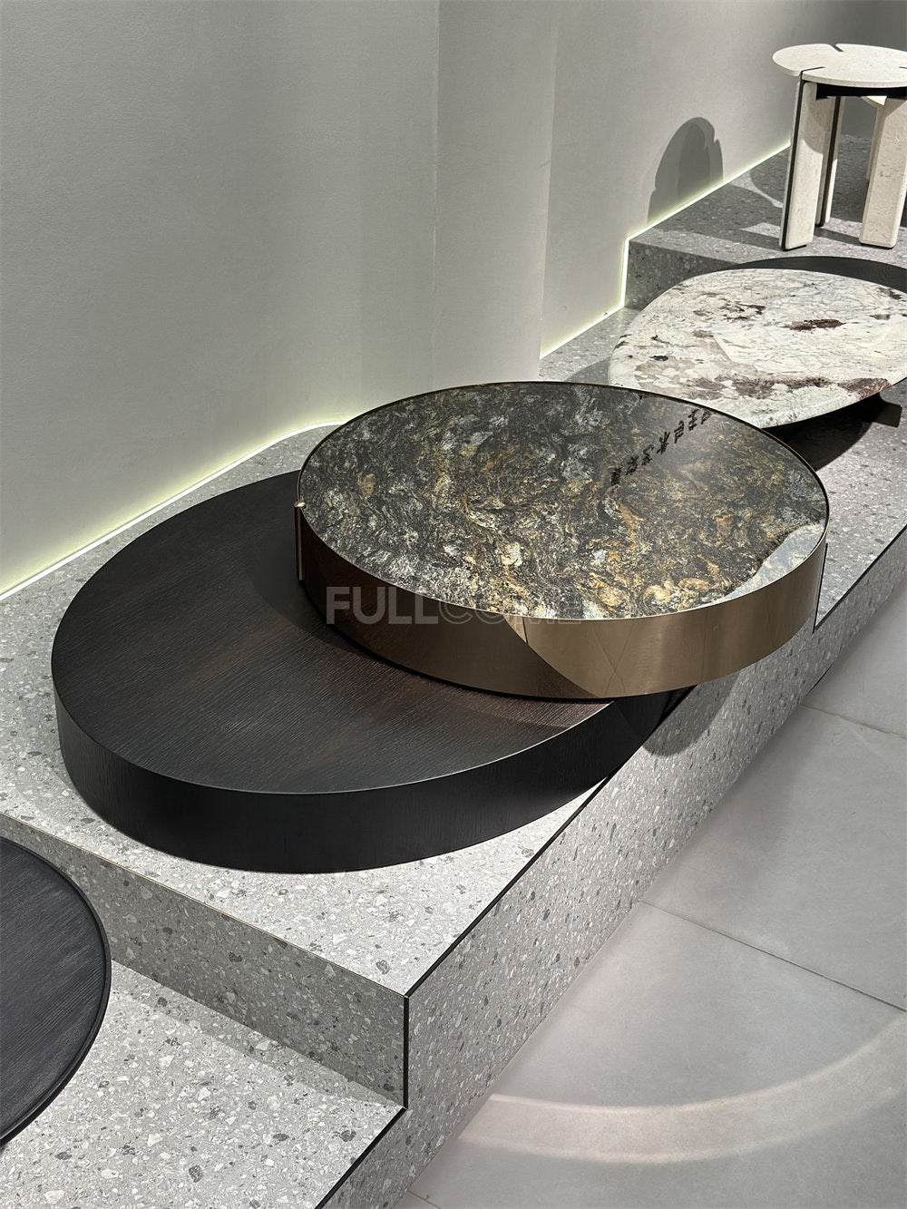 The Veined Stone Nesting Drums