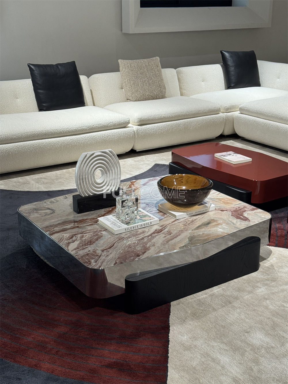 The Claret Column Coffee Table Set