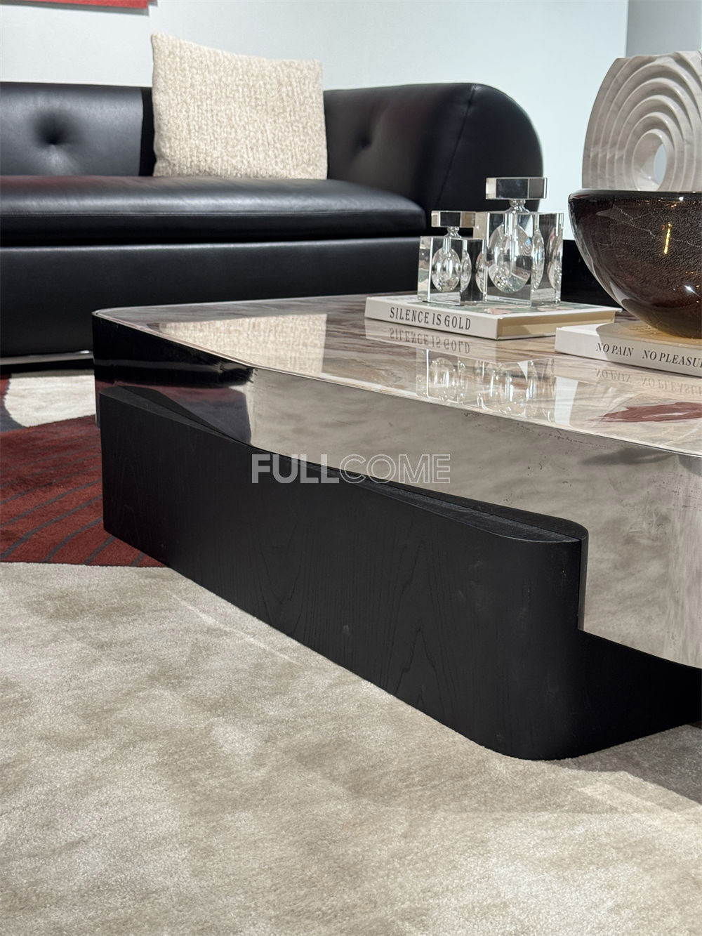 The Claret Column Coffee Table Set