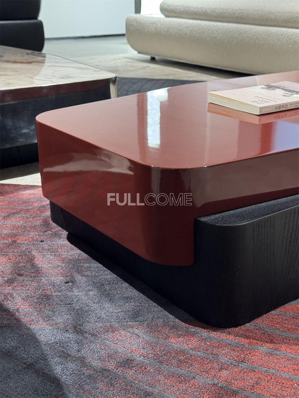 The Claret Column Coffee Table Set