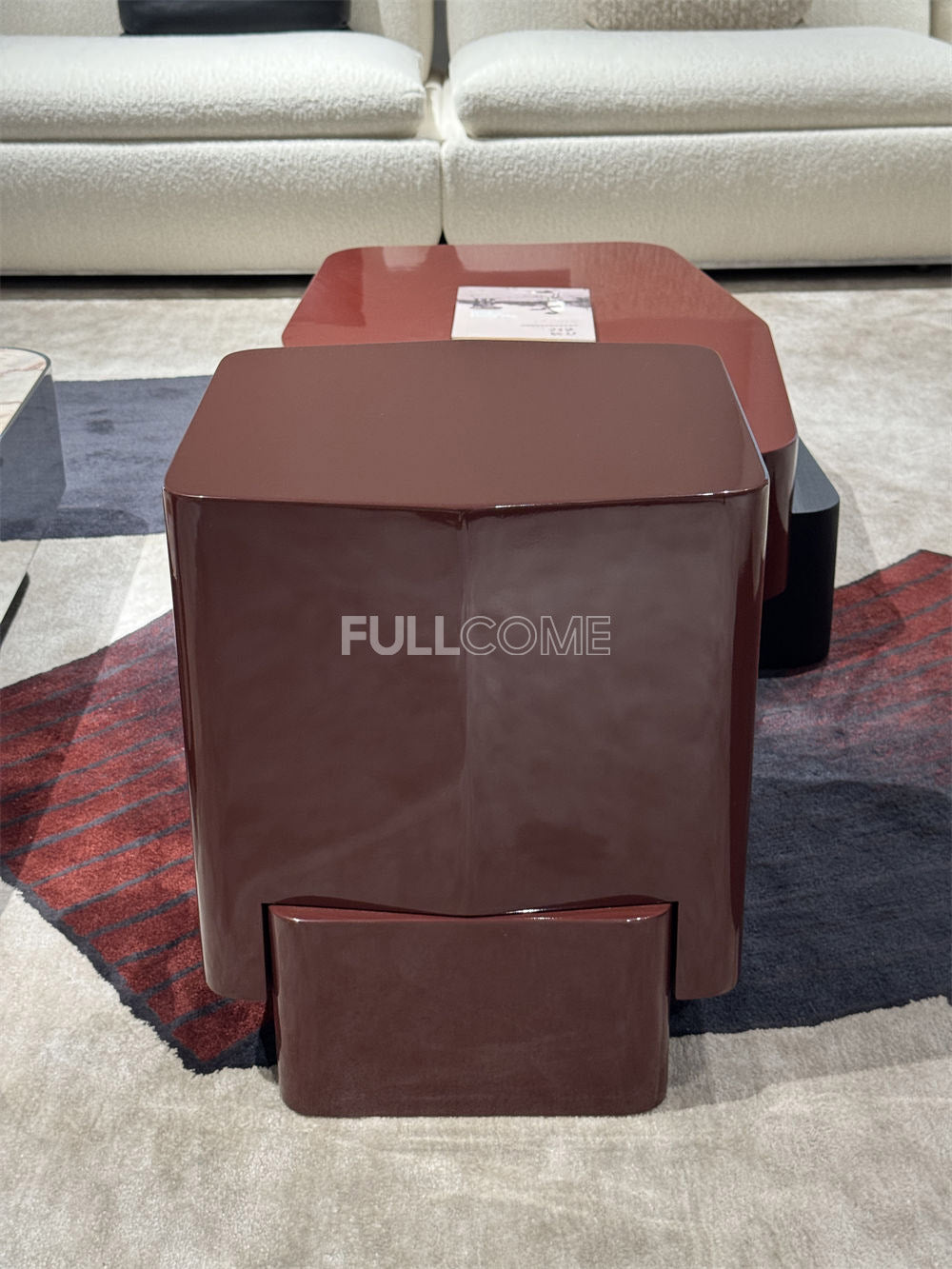 The Claret Column Coffee Table Set