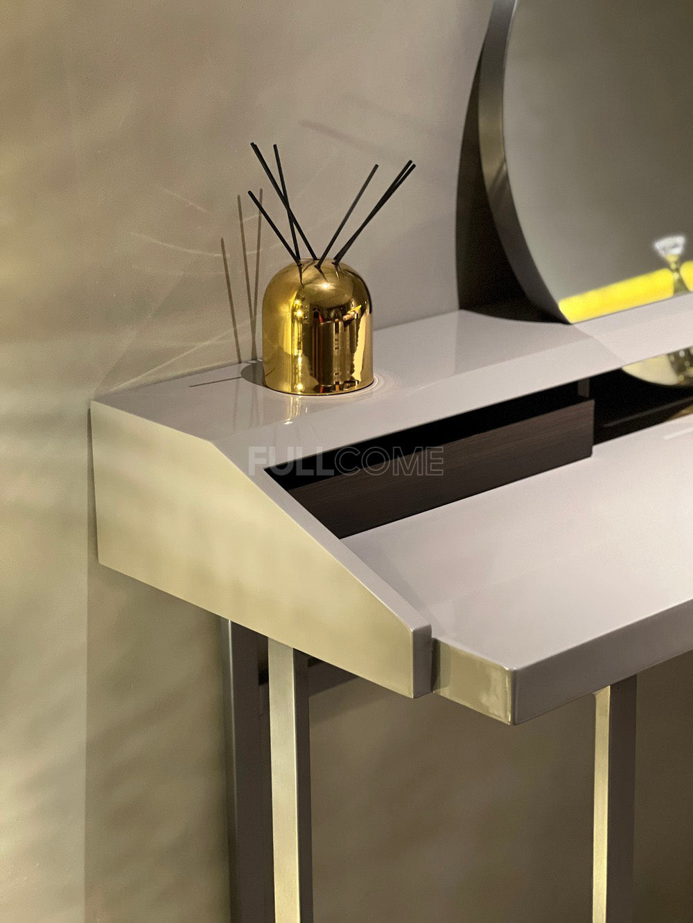 The Rampart Vanity