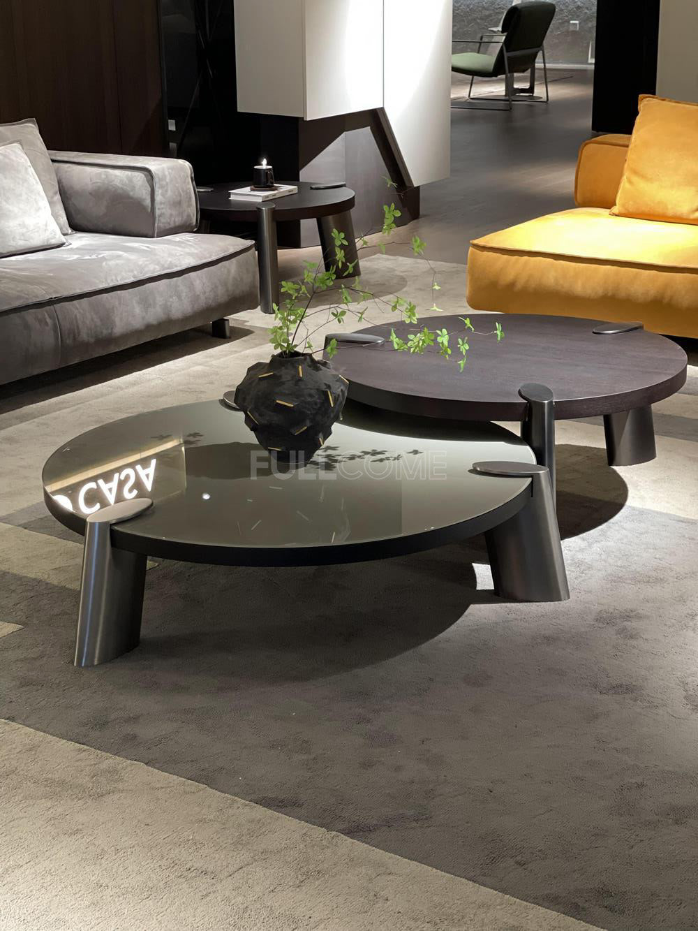 The Petal-Cap Round Nesting Tables