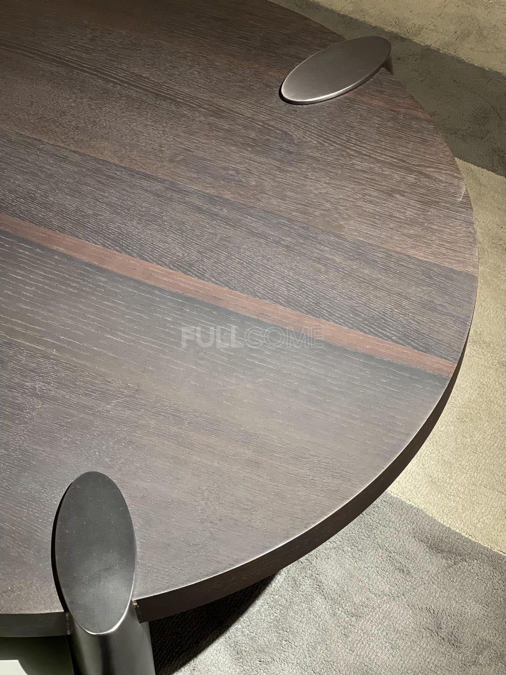 The Petal-Cap Round Nesting Tables