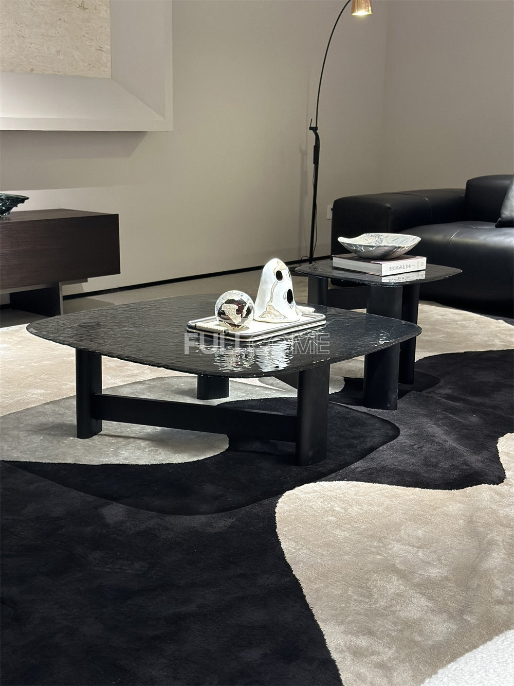 The Swirl Top Coffee Table Set