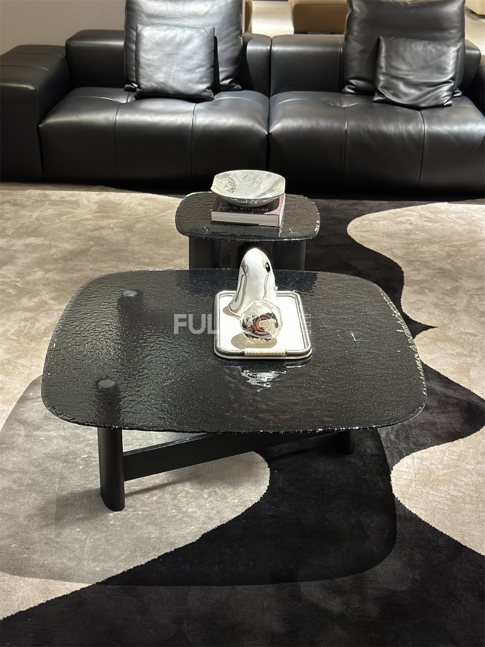 The Swirl Top Coffee Table Set